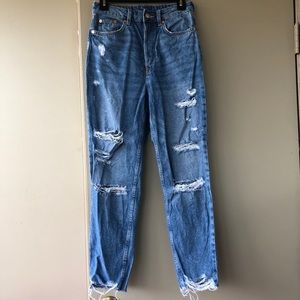 H&M Mom Jeans Size 4